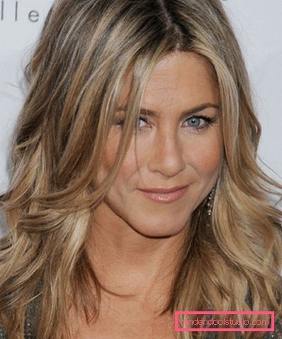 Acconciatura Jennifer Aniston Acconciature Jennifer Aniston - immagini eleganti di una stella