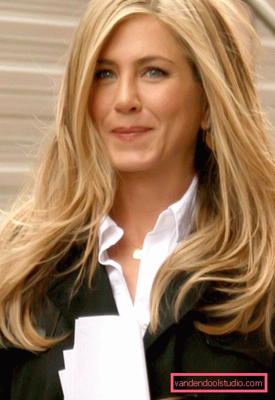 Acconciatura Jennifer Aniston Acconciature Jennifer Aniston - immagini eleganti di una stella