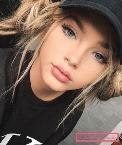 Acconciature sotto il cappuccio per capelli lunghi e medi - foto