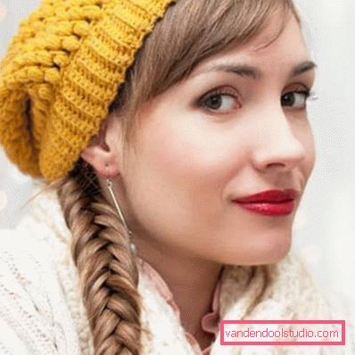 Acconciature sotto il cappuccio per capelli lunghi e medi - foto