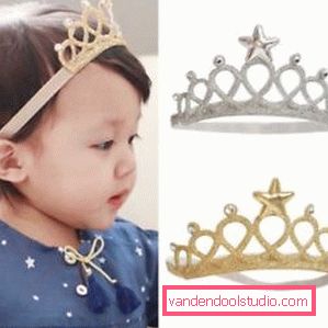 Acconciature con tiara per ragazze - Top 10 styling con una corona