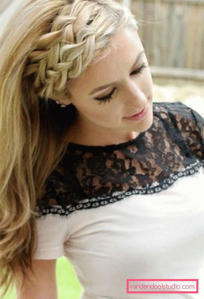 Acconciature con trecce per capelli lunghi Acconciature con trecce per capelli lunghi