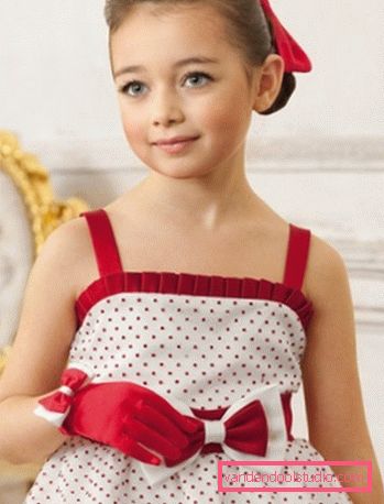Acconciature nello stile di stile per ragazze Hairstyles