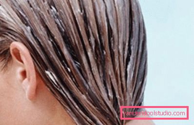 capelli bagnati da cosmetici capelli bagnati da cosmetici