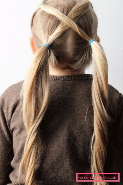 Una varietà di acconciature per capelli lunghi per le ragazze