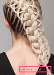 acconciature raccolte per capelli medi Una varietà di acconciature raccolte per capelli medi