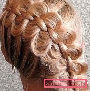 acconciature raccolte per capelli medi Una varietà di acconciature raccolte per capelli medi