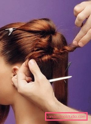 Una varietà di acconciature raccolte per capelli medi
