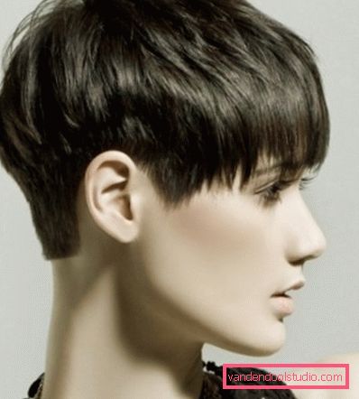 Taglio di capelli sotto il ragazzo Taglio di capelli varietà