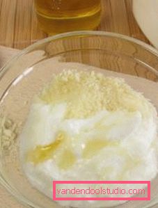 Maschera a base di yogurt Le maschere per la perdita dei capelli più efficaci