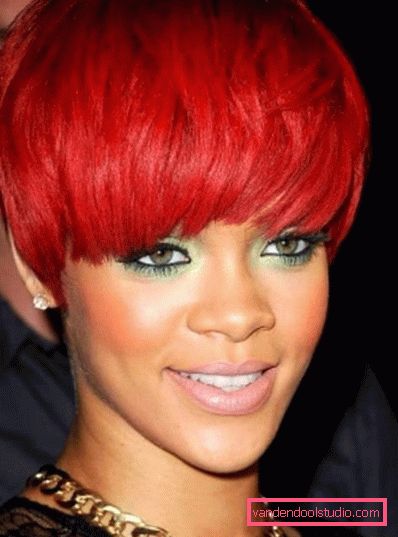 I tagli di capelli più spettacolari di Rihanna