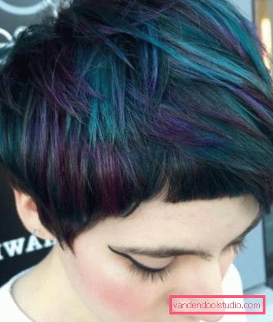 Bella colorazione dei capelli per le brune La più bella tintura per capelli scuri e chiari