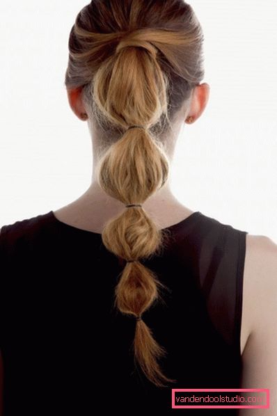 Le più belle acconciature per capelli lunghi