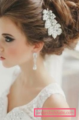Le più belle acconciature per capelli lunghi