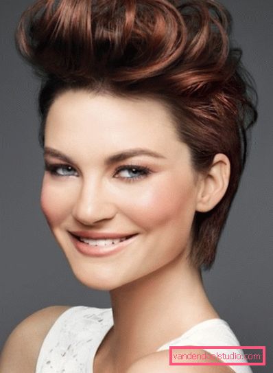 belle acconciature per capelli corti Le più belle acconciature per capelli corti