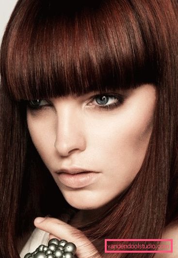 tagli di capelli per capelli spessi di media lunghezza I migliori tagli di capelli per capelli spessi di diverse lunghezze