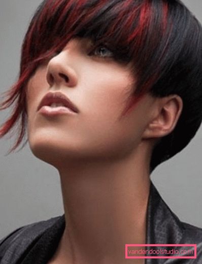 La frangia più alla moda del 2019: tagli di capelli con la frangia a lungo