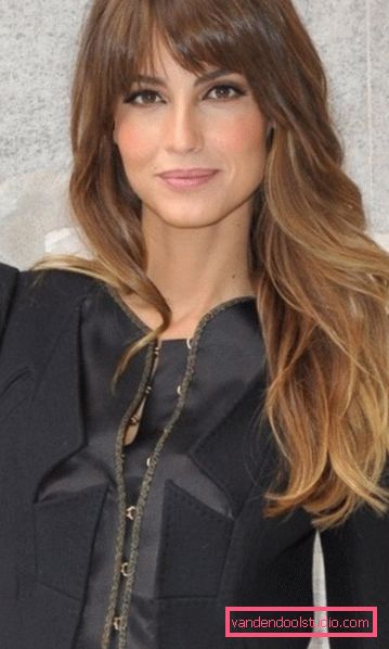 La frangia più alla moda del 2019: tagli di capelli con la frangia a lungo