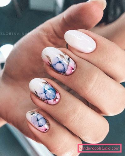 Unghie alla moda nella stagione 2019-2020 - nuovi esempi di foto di design