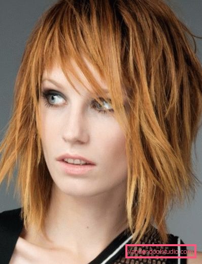 Tagli di capelli alla moda per ragazze con capelli medi a cascata con frangia I tagli di capelli più popolari e alla moda per ragazze 2019