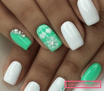 Manicure bianca alla moda