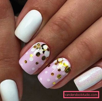 Manicure bianca alla moda