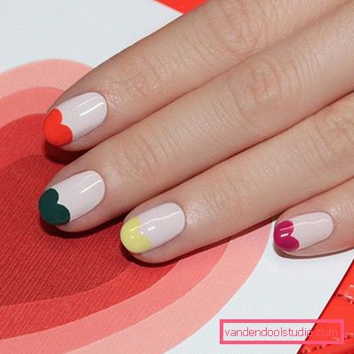 Manicure alla moda 2019-2020 anni