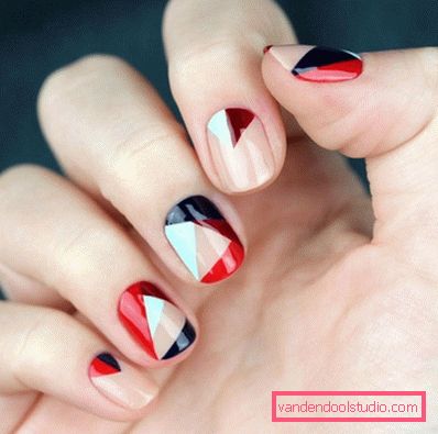 Manicure alla moda 2019-2020 anni