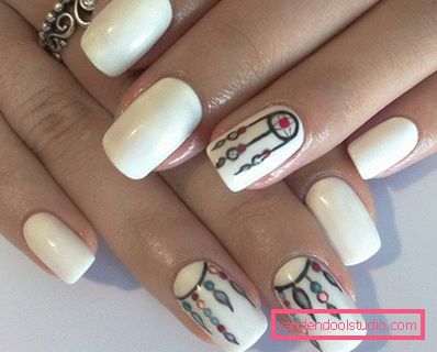 Manicure alla moda 2019-2020 anni