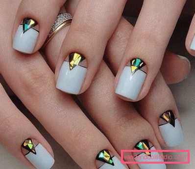 Manicure alla moda 2019-2020 anni