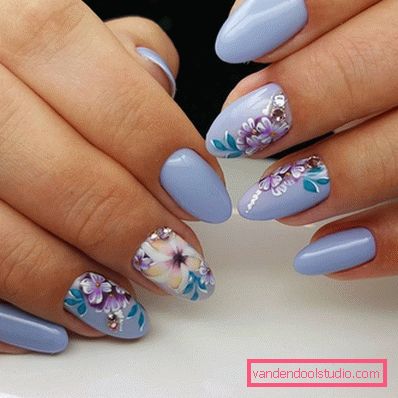 Manicure alla moda 2019-2020 anni