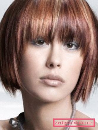 tintura alla moda sulla macchina La tintura più alla moda per tagliare i capelli per capelli scuri e biondi