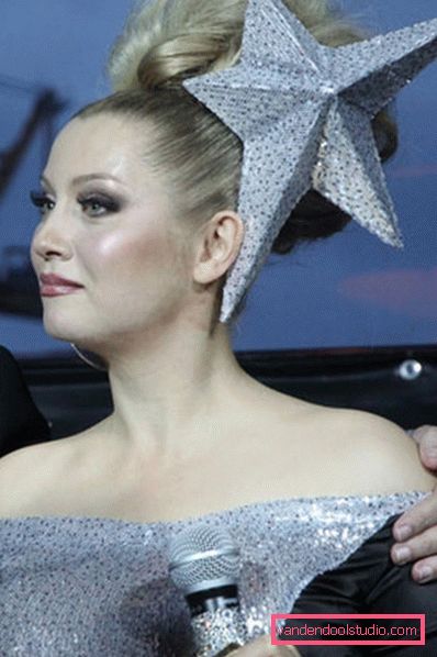 Le fantastiche acconciature di Lena Lenina