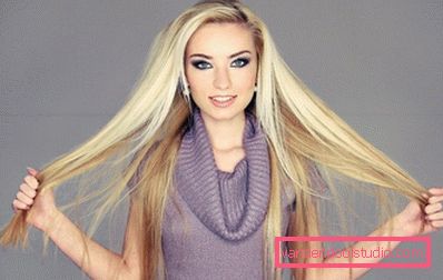 ragazza con lunghi capelli finti ragazza con lunghi capelli finti