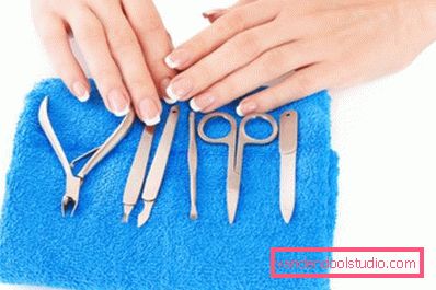 Strumenti per manicure sterili Strumenti per manicure sterili