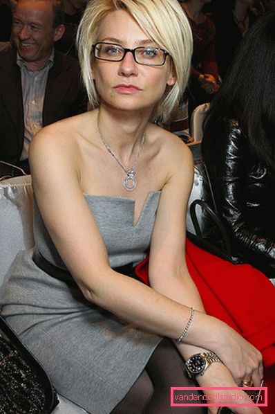 Il taglio di capelli di Evelina Chromchenko Taglio di capelli alla moda Evelina Khromchenko