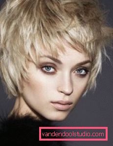 Tagli di capelli corti per ragazze - cascata Eleganti tagli di capelli corti per ragazze 2019