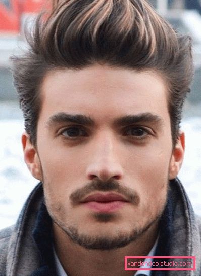 Ritagli di capelli da uomo alla moda 2019-2020 anni