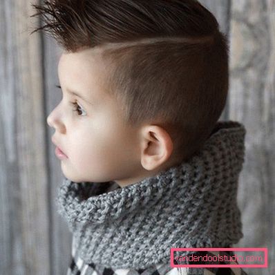 Tagli di capelli alla moda per i ragazzi