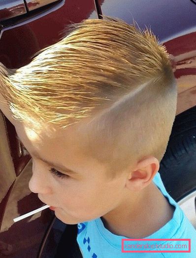 Tagli di capelli alla moda per i ragazzi