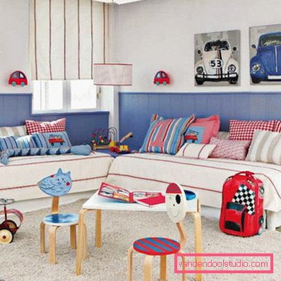 Un design interessante di una stanza per bambini per un ragazzo di diverse età.
