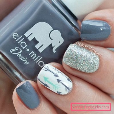 Elegante manicure grigio 2019-2020 anni