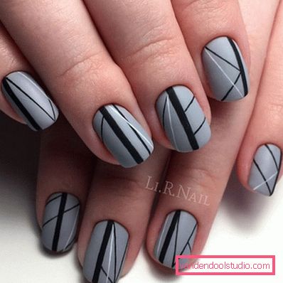 Elegante manicure grigio 2019-2020