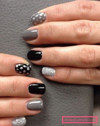 Elegante manicure grigio 2019-2020