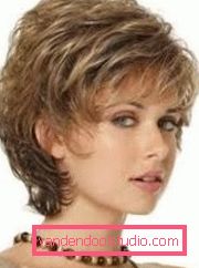 Taglio capelli corti italiani Taglio di capelli