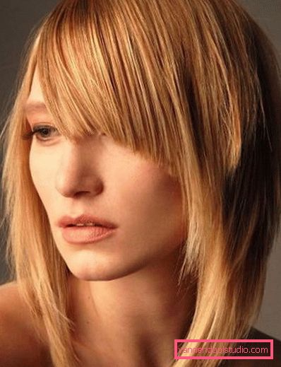 Taglio di capelli italiano su capelli medi Taglio di capelli