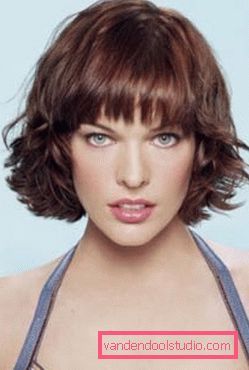 Taglio di capelli con frangia - 50 idee acconciatura