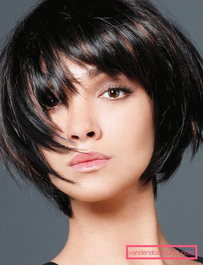 Taglio di capelli con frangia - 50 idee acconciatura