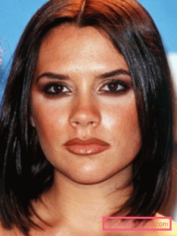 Il taglio di capelli di Victoria Beckham - diverse acconciature da star