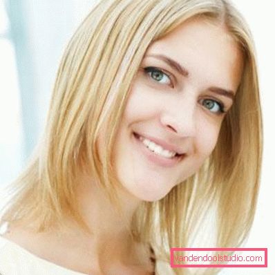 taglio di capelli per capelli medi Scala di tagli di capelli per capelli medi con frangia e senza